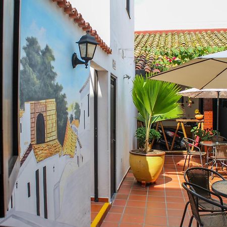 Hotel Colonial San Felipe Girón Exterior foto