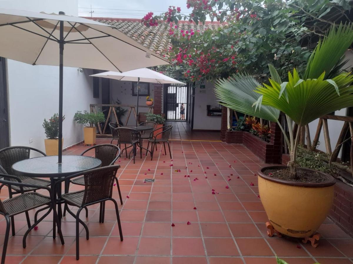 Hotel Colonial San Felipe Girón Exterior foto