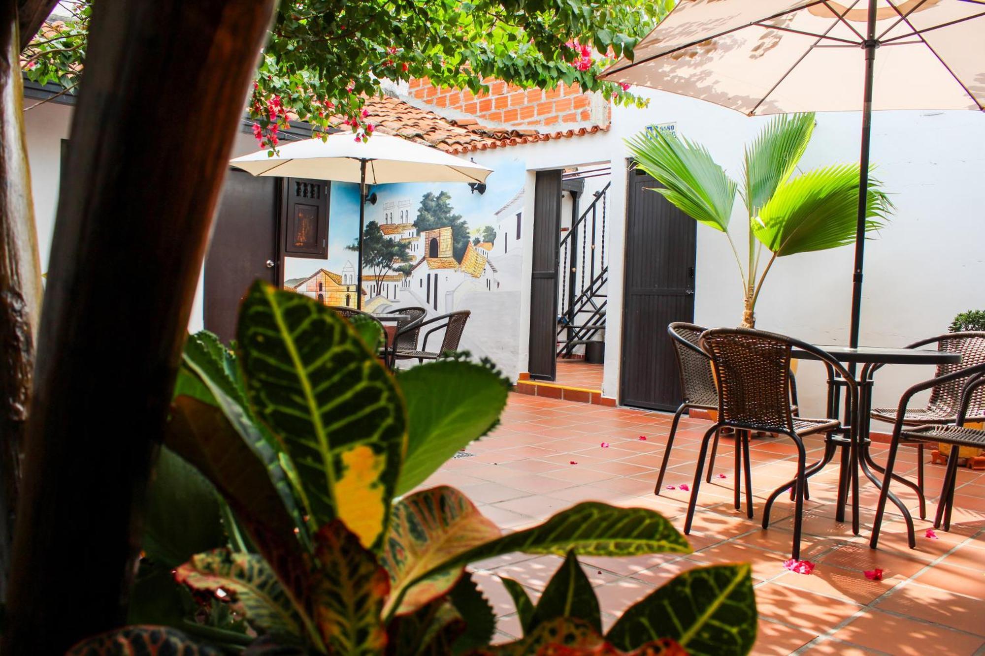 Hotel Colonial San Felipe Girón Exterior foto