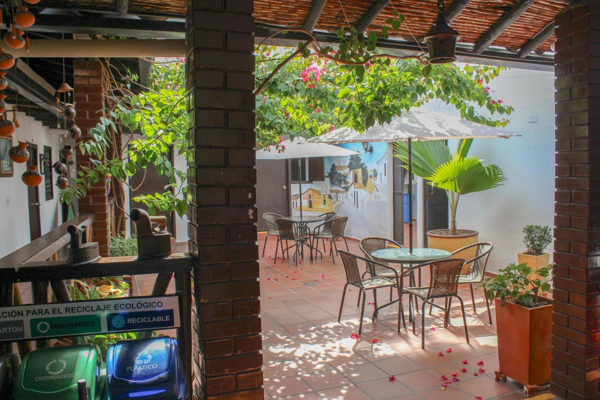 Hotel Colonial San Felipe Girón Exterior foto